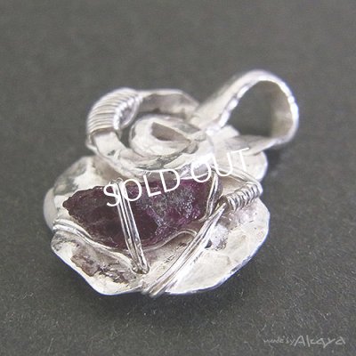 画像4: 龍血結晶と龍鱗の護符 ルビー