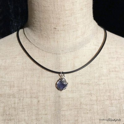 画像3: エルフのリバーシブルペンダント アイオライト