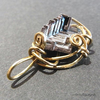 画像4: 古機巧魔燃料護符 銀青ビスマス結晶