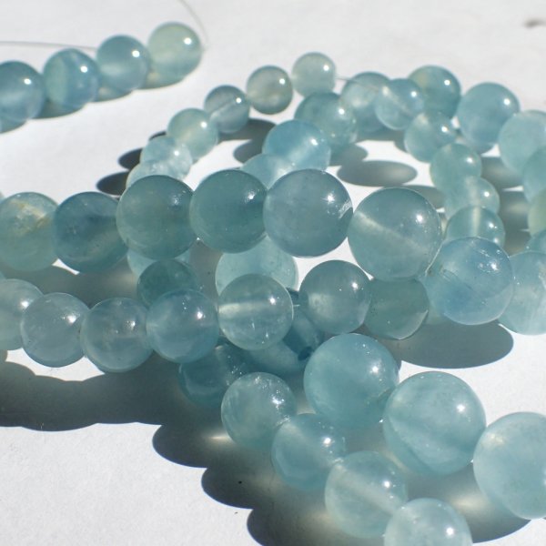 画像2: ブルーカルサイト ラウンドビーズ2サイズ お任せ粒とまとめ売り (2)