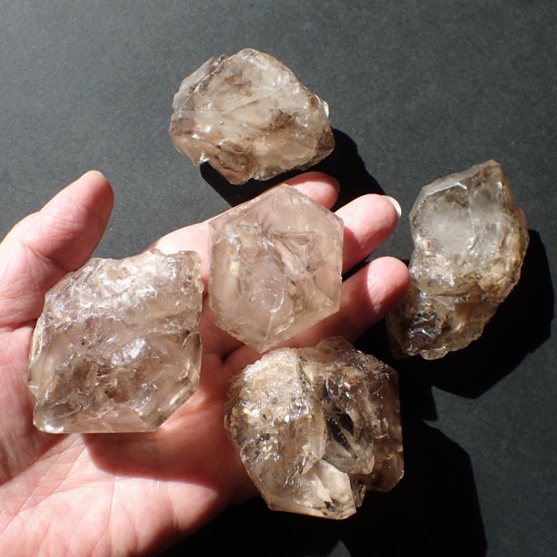 エレスチャルクォーツ 原石 | 鉱石魔法道具と純銀アクセサリー白魔堂